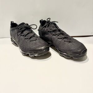 Men’s size 12 Vapormax 2023 Flyknit